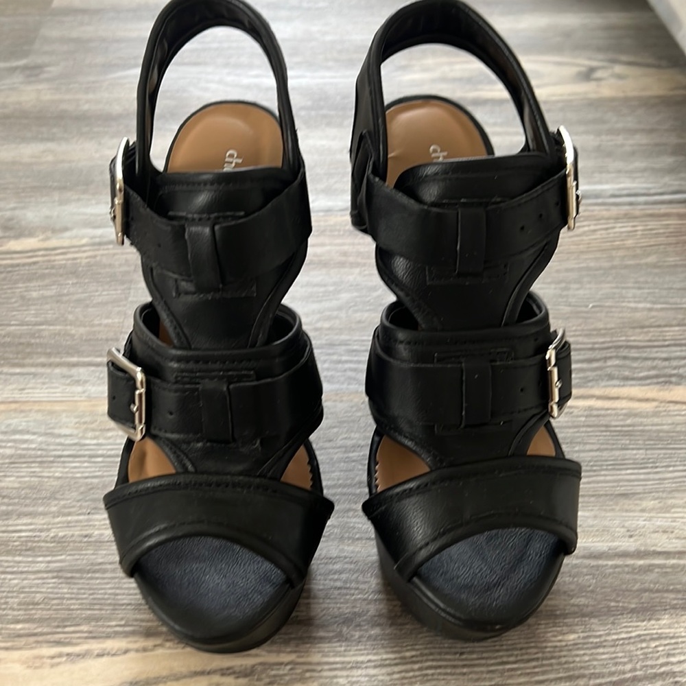 Black Wedges